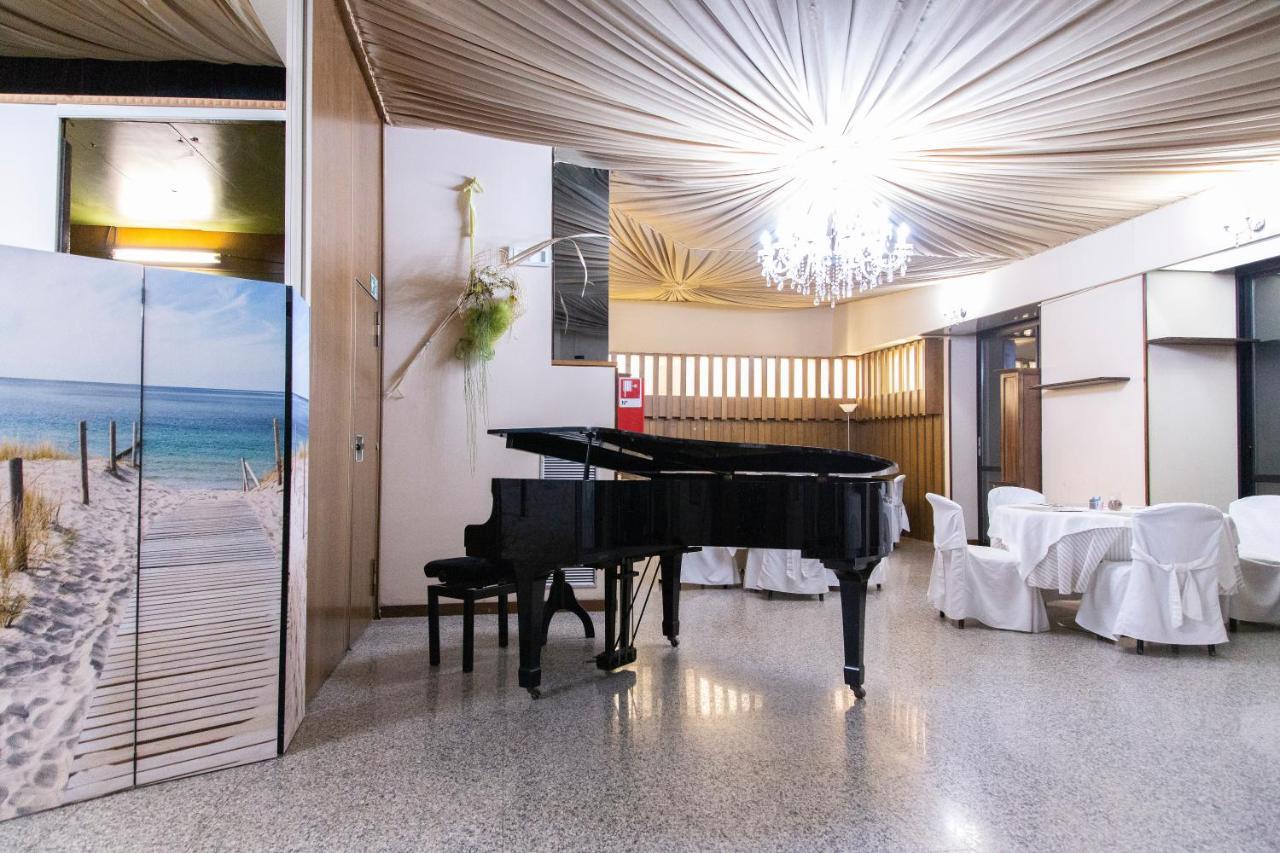 Park Hotel Rimini Esterno foto