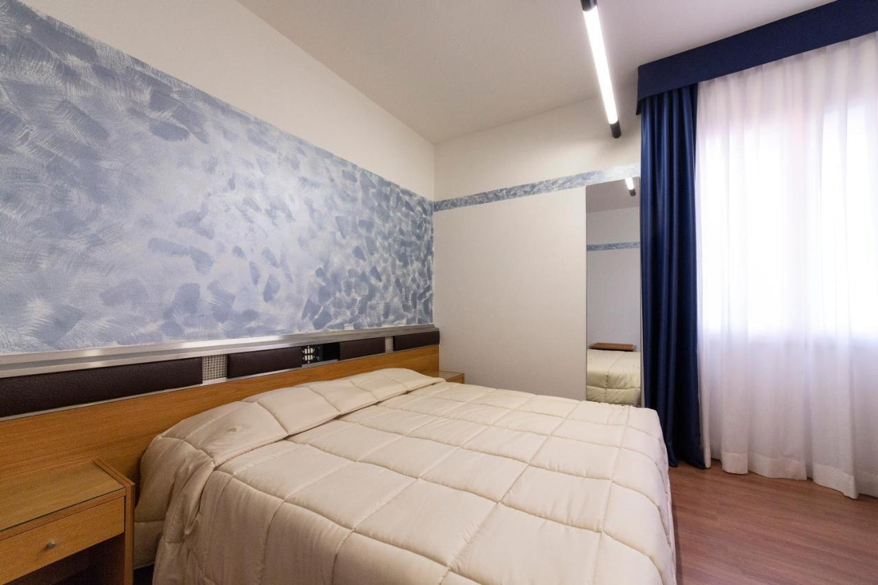 Park Hotel Rimini Esterno foto